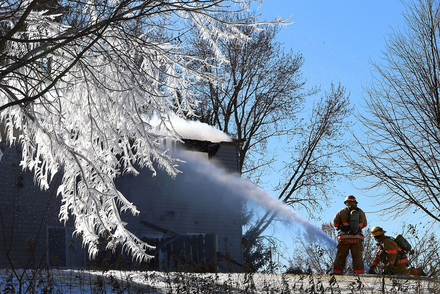 Holmen apartment fire